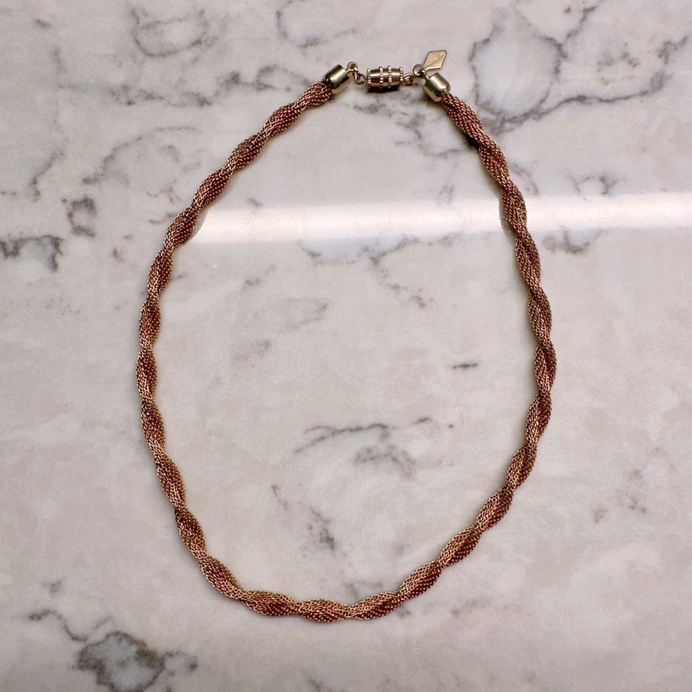 Vintage Sarah Coventry‎ Gold Tone Mesh Necklace 15 Inches